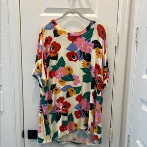 Show me your mumu Floral Print Women's Top - Airport tee